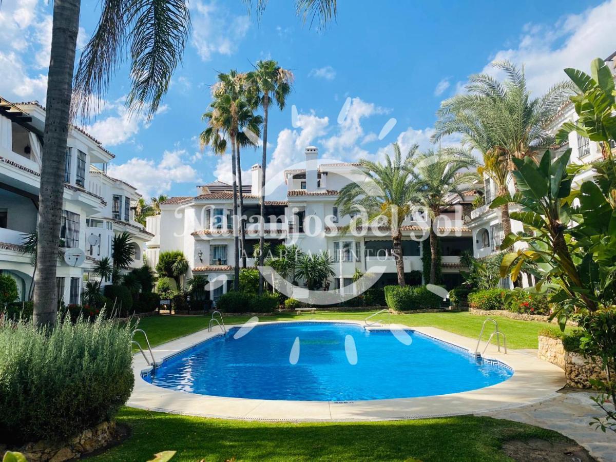 Apartamentos Naranjos Del Sol Marbella Bagian luar foto