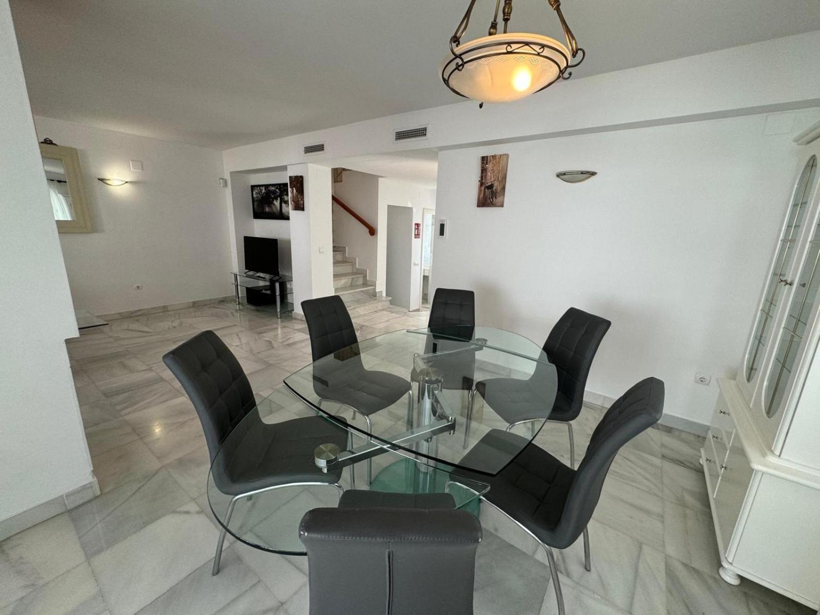Apartamentos Naranjos Del Sol Marbella Bagian luar foto