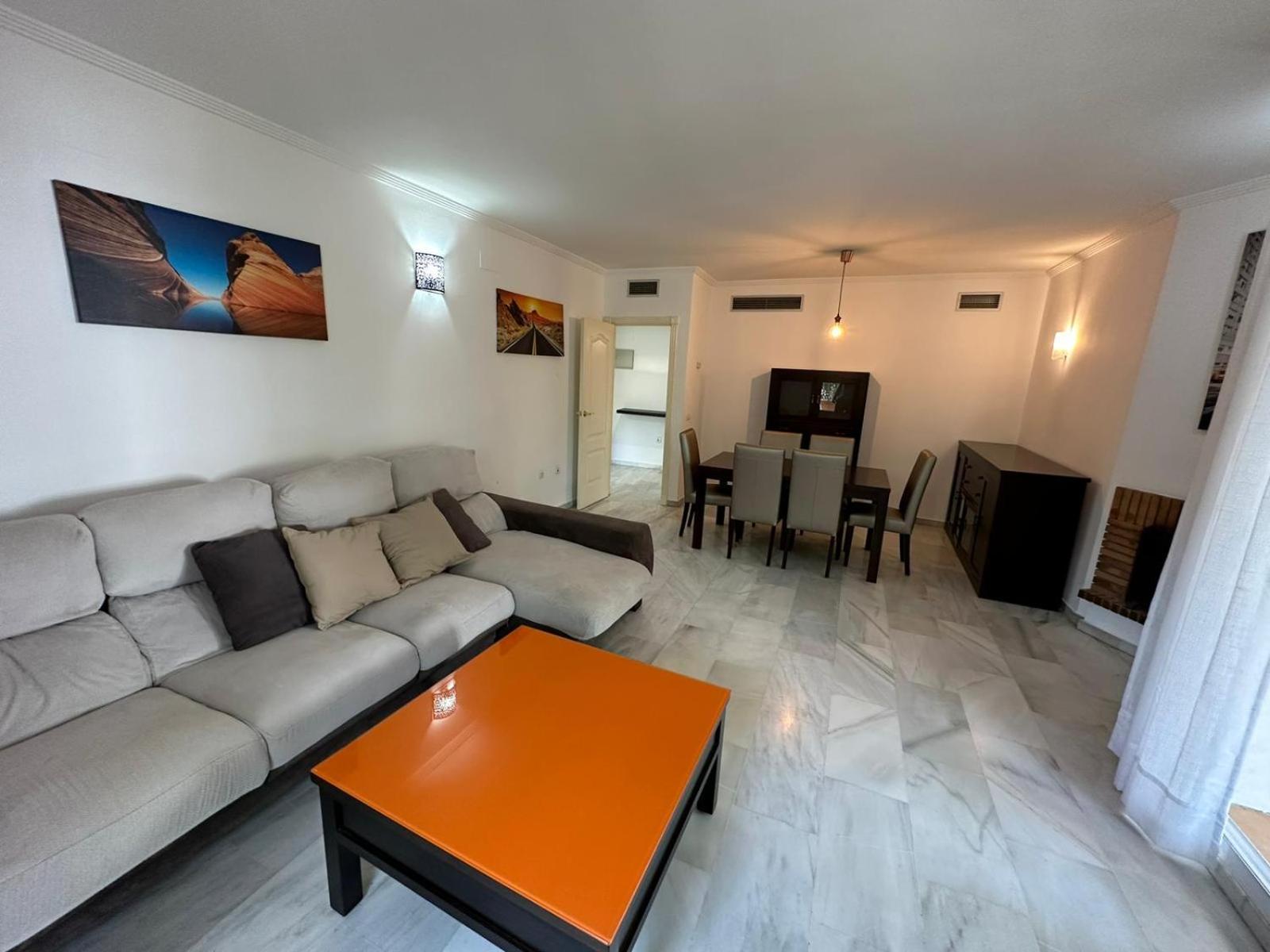 Apartamentos Naranjos Del Sol Marbella Bagian luar foto