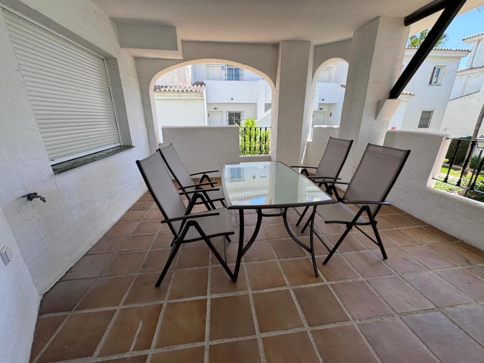 Apartamentos Naranjos Del Sol Marbella Bagian luar foto