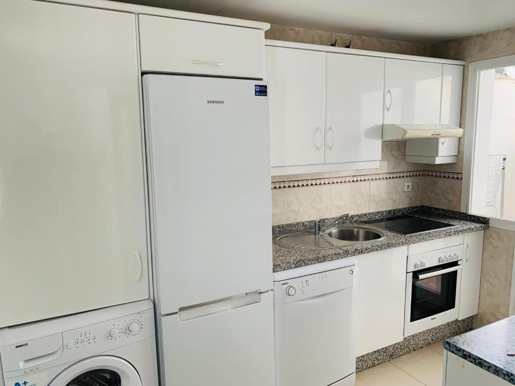 Apartamentos Naranjos Del Sol Marbella Bagian luar foto